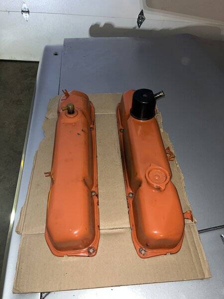 [SOLD] - 1970 383 Valve Covers | For A Bodies Only Mopar Forum