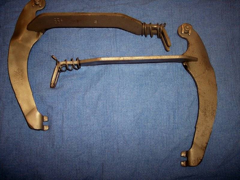 11 inch e brake bars.jpg