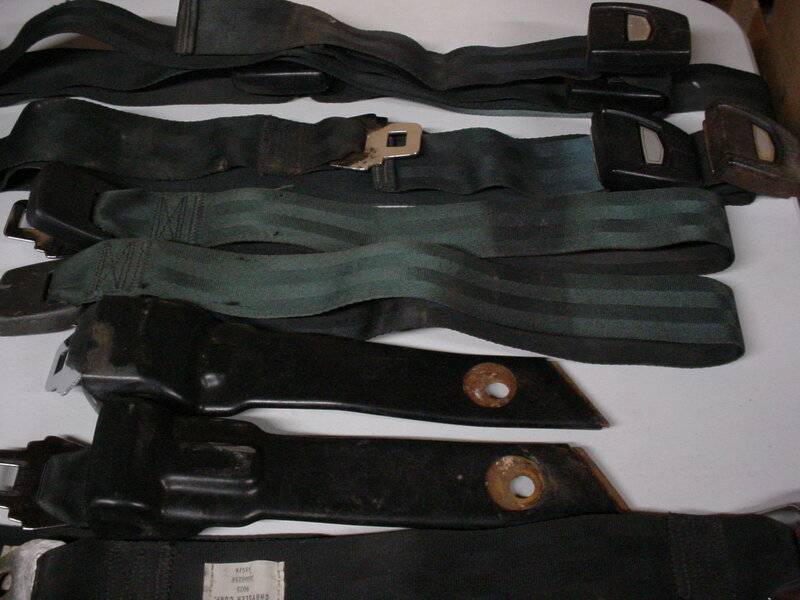 1971 Full seat belt set4.JPG