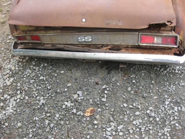 1972-chevrolet-nova-ss-super-sport-350-4-speed-rough-and-rusty-project-parts-12.jpg