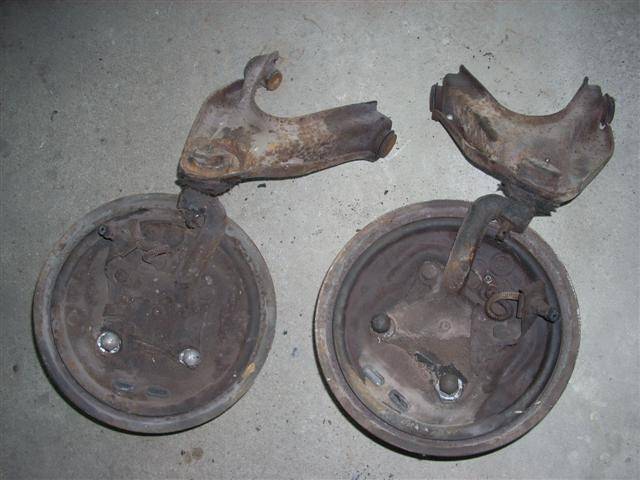 1976 Dart Parts 031 (Small).jpg