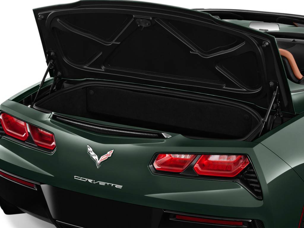 2014-chevrolet-corvette-trunk.jpg