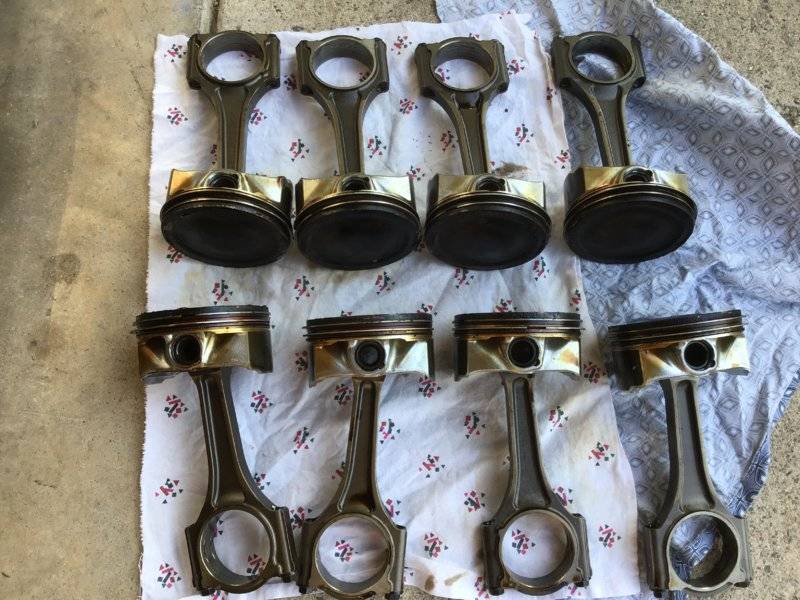 [SOLD] 392 6.4 Hemi stock pistons and rods 200 For A Bodies Only