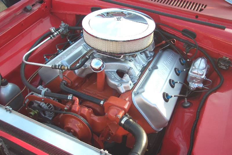 56%20HEMI%20engine1.JPG