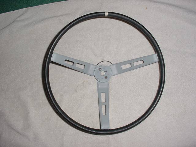 68-69 Sport steering wheel.JPG