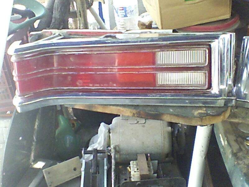 74 Valiant taillights 003.JPG