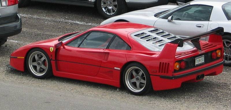 800px-Ferrari_F40.jpg