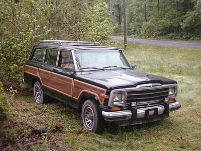 89 Jeep Grand Wagoneer 001.jpg