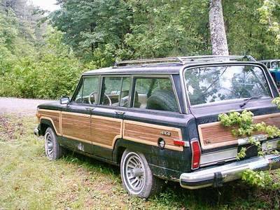 89 Jeep Grand Wagoneer 004.jpg