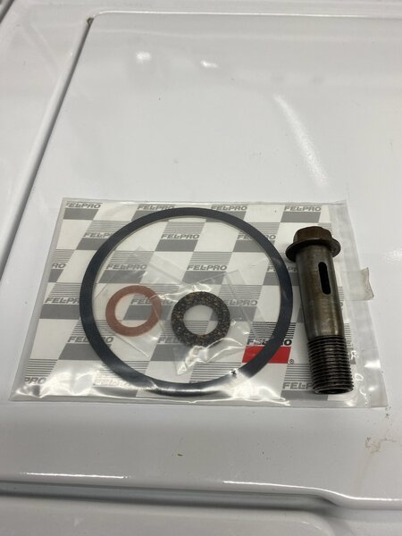 90 degree oil adapter gasket kit and bolt .jpg