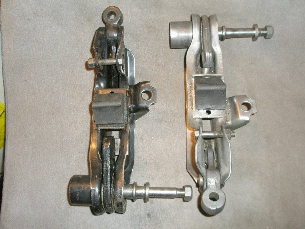 A Body LCA's 73-76 Sway Bar 009 (Copy).JPG