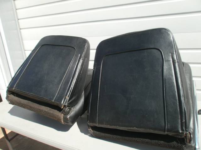 Barracuda seats 001.jpg