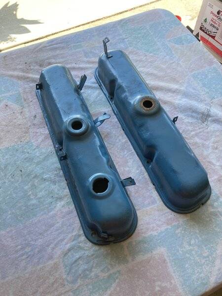 Blue Valve Covers 1.jpg