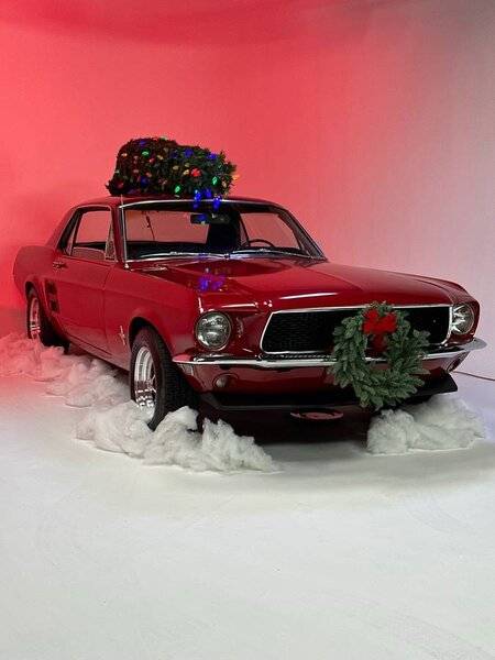 christmasmustang.jpg