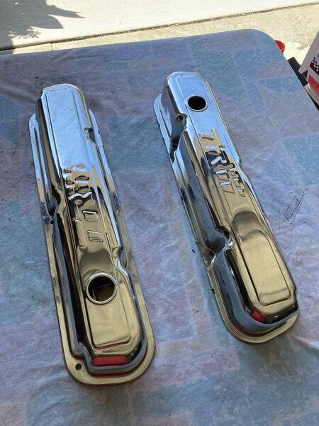 Chrome Valve Covers 1.jpg