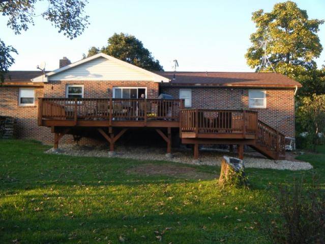 Deck (2) (640x480).jpg