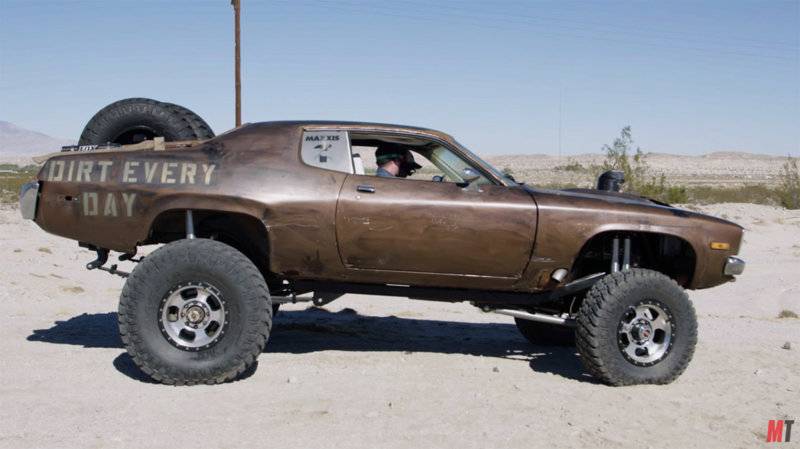 Dirt-Every-Day-1973-Plymouth-Road-Runner-with-a-Cummins-V8-05.jpg