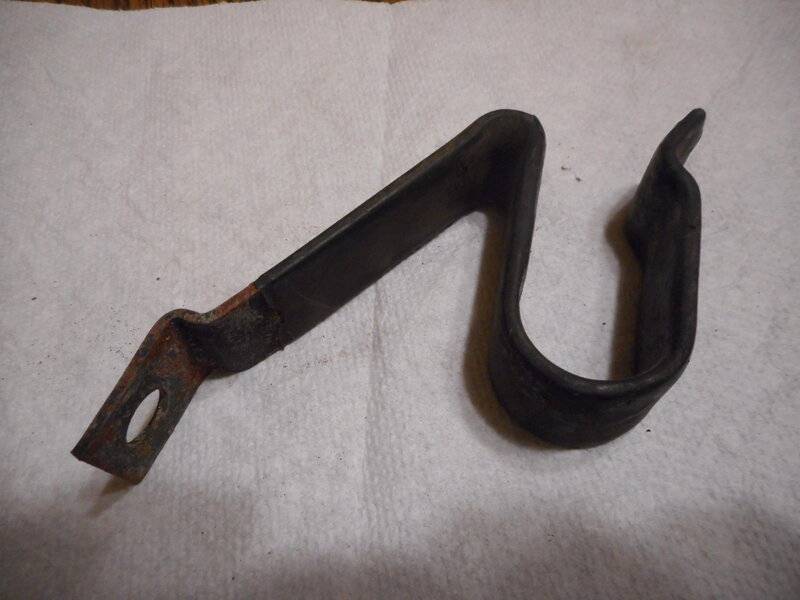 [SOLD] - OEM 1967-69 Heater Hose Bracket | For A Bodies Only Mopar Forum