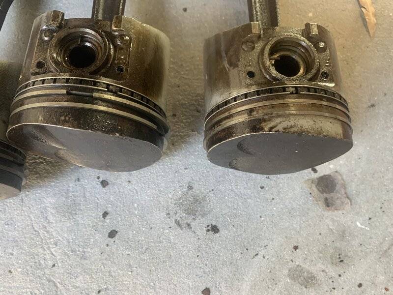 [FOR SALE] - 273 commando domed pistons and connecting rods | For A ...