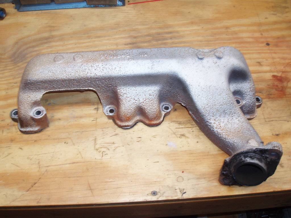 [FOR SALE] - Small Block Exhaust Manifold Set | For A Bodies Only Mopar ...