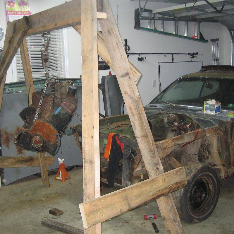 Ghetto Engine Lift 002.jpg