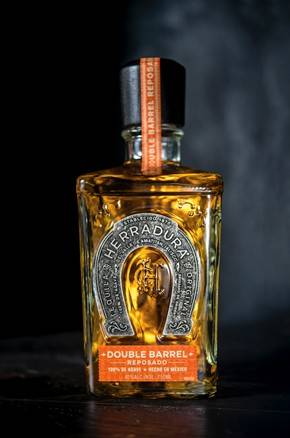 herradura-tequila-double-barrel-reposado-harry-s-barrel-2_1.jpg