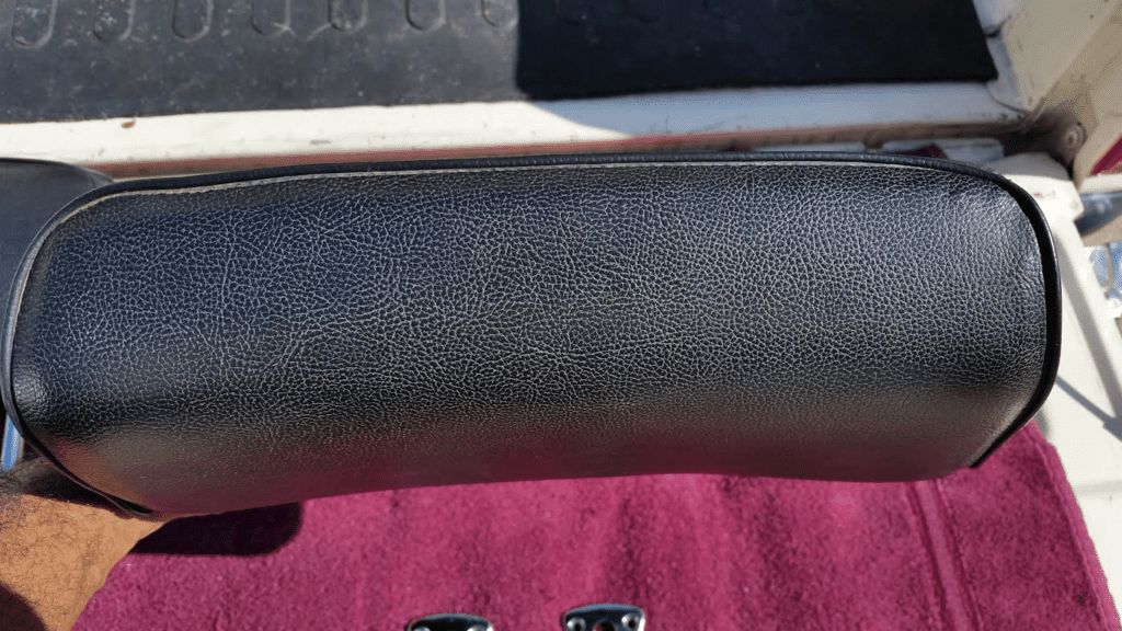 [SOLD] - 1969 Dodge Dart Benchseat Headrest | For A Bodies Only Mopar Forum