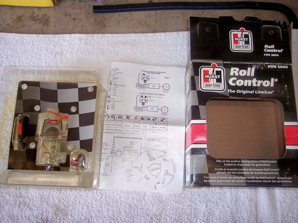 Hurst roll control kit-2.jpg