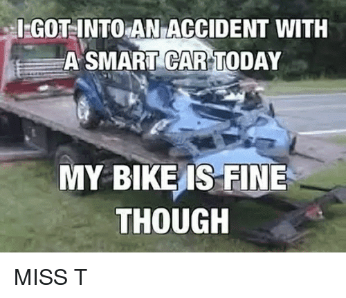 iegotinto-an-accident-with-e-a-smart-car-today-my-12556839.png