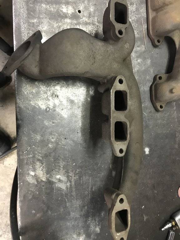 [FOR SALE] - Original 383 Barracuda Exhaust Manifolds | For A Bodies ...