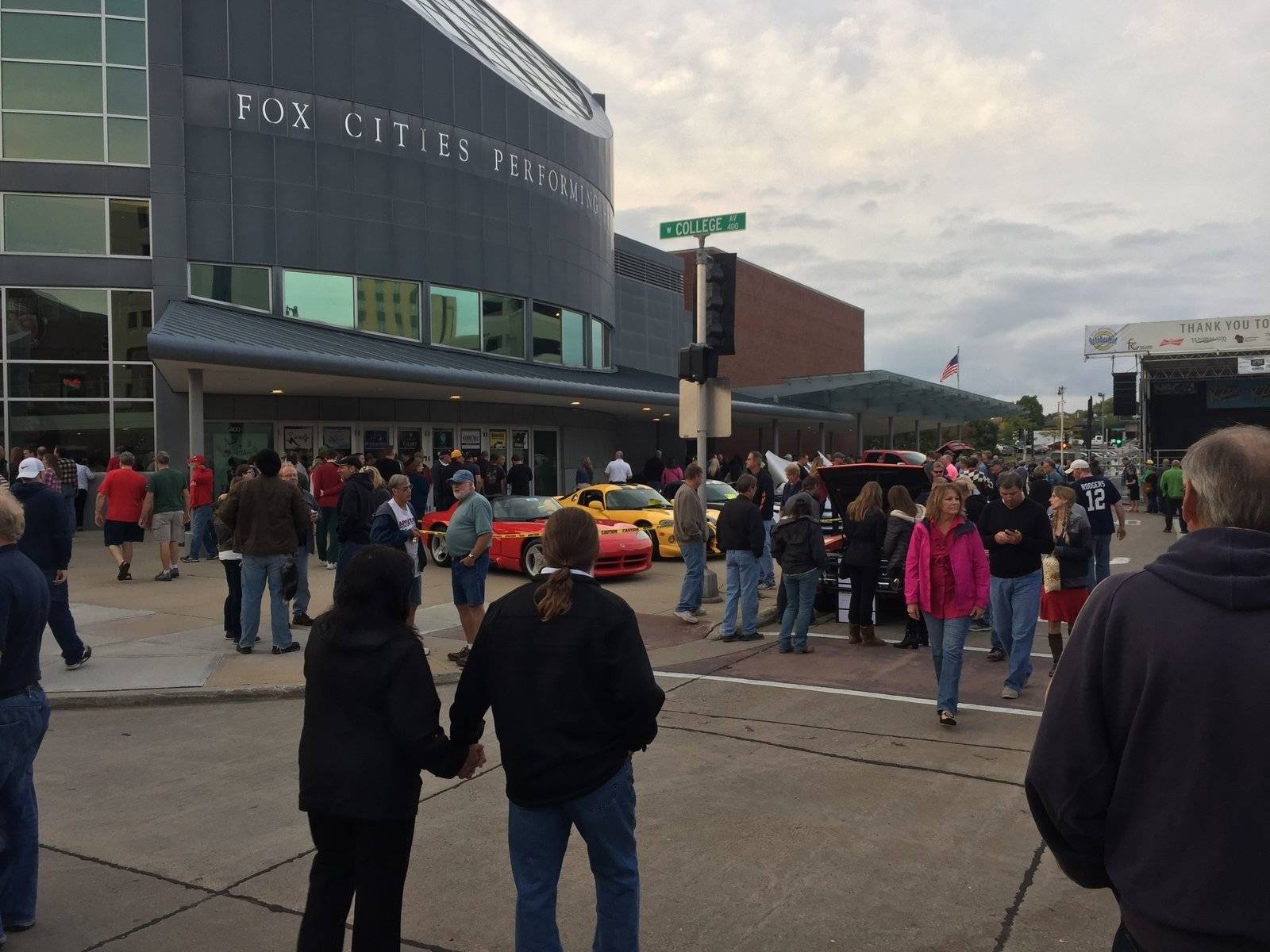 License to cruise car show Appleton Wisconsin For A Bodies Only Mopar