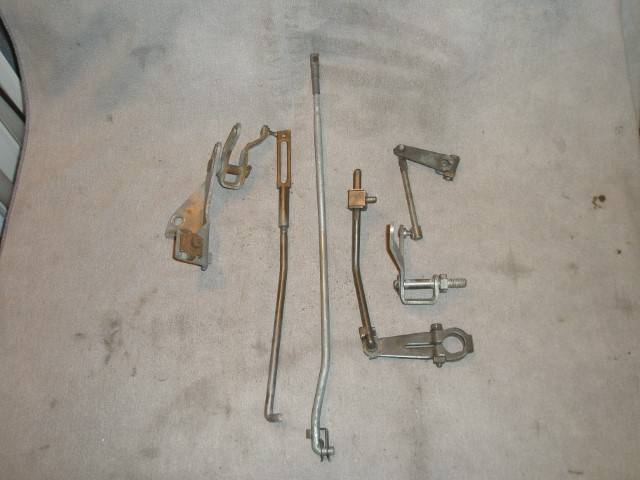 Kickdown Linkages Complete 001 (Small).JPG