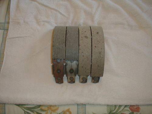 Mopar 3420952 Brake Shoe Set - Picture 3.jpg