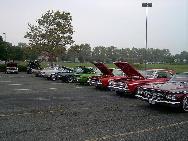 mopar_lane2.jpg