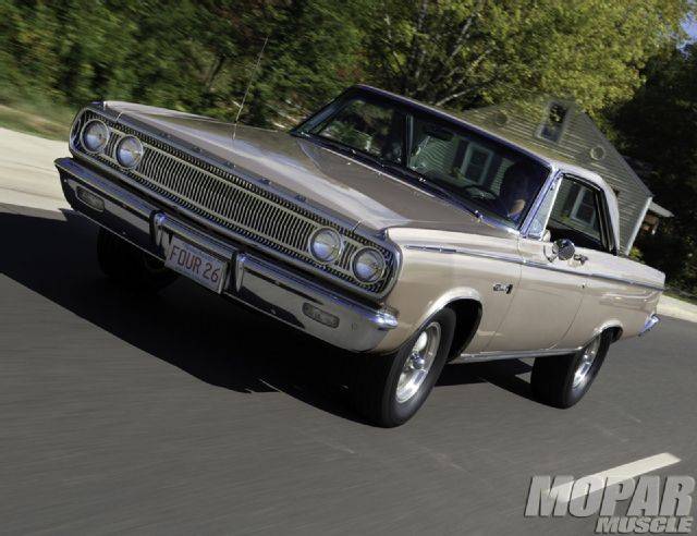 mopp-120207-1965-Dodge-Coronet-action.jpg