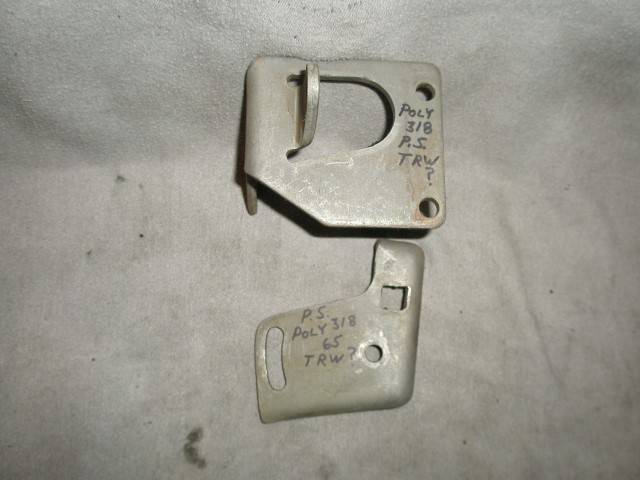 Mount Brackets PS Pumps 002 (Small).JPG