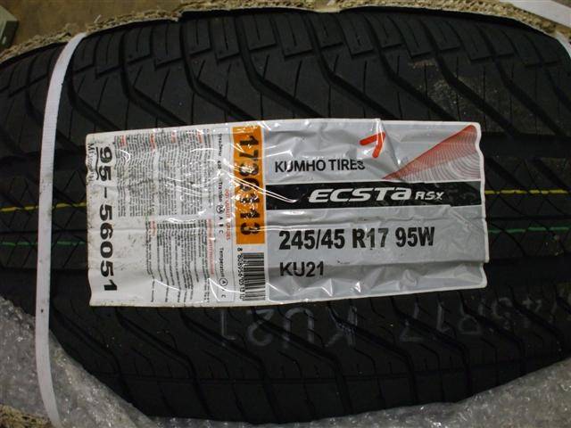 new tires 003 (Small).jpg