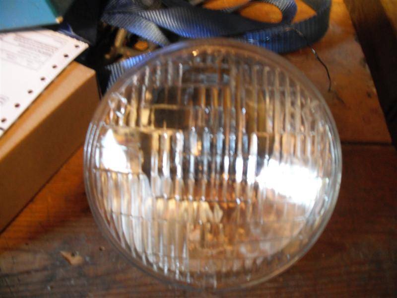 NOS headlight2.jpg