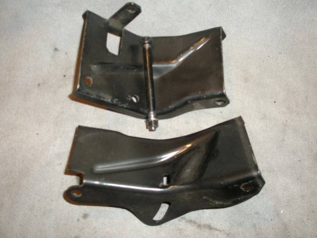 Power Steering Pump Brackets 006 (Small).JPG