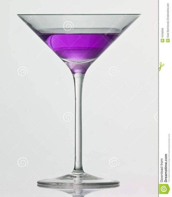 purple-drink-cocktail-glass-10159334.jpg