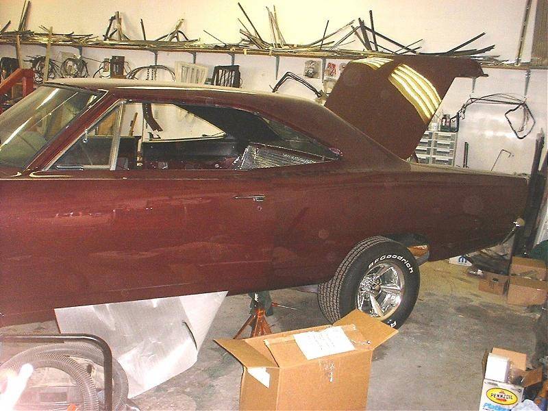 Roadrunner Burgandy Poly Color.JPG2.jpg