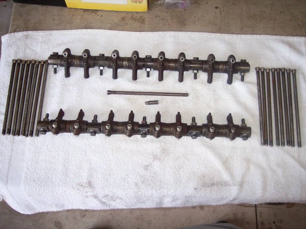 SB rocker arms and push rods.jpg