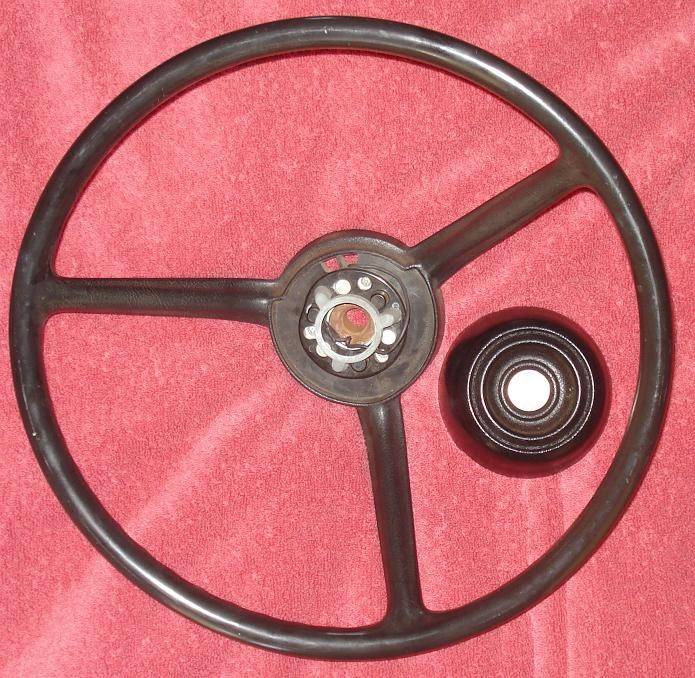 small steering wheel close up 2.jpg