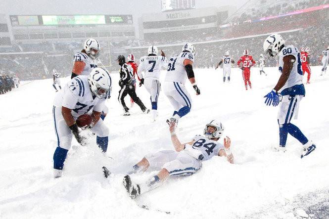 snow football.jpg