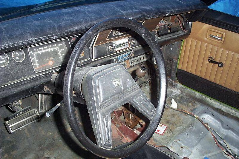 steering wheel.jpg