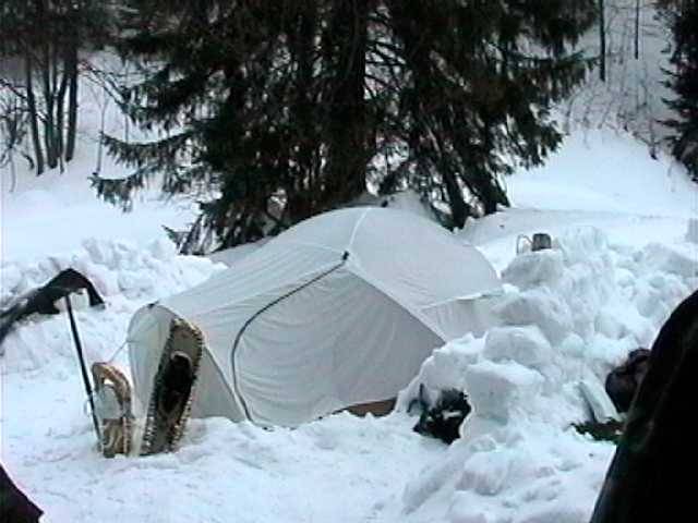 Tent1.jpg