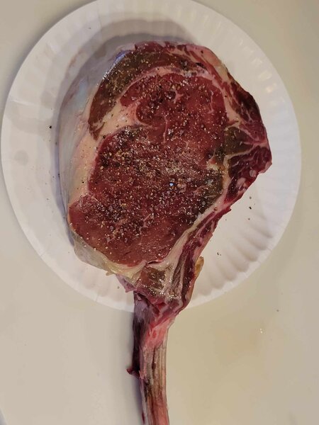 Tomahawk steak.jpg2.jpg