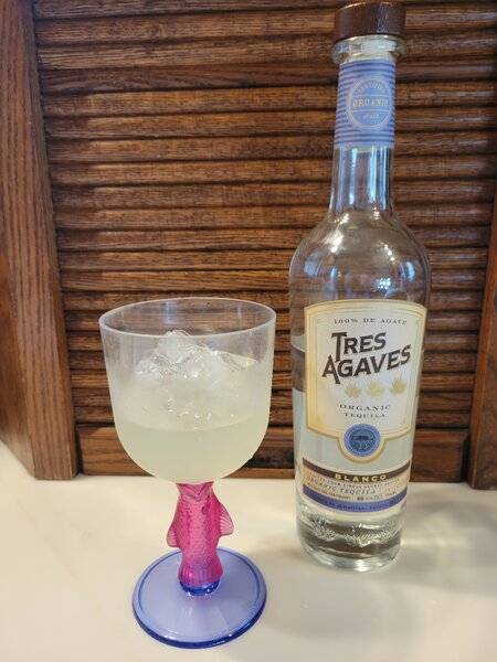 Tres Agaves2.jpg