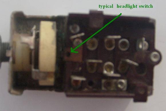 typicaal headlight switch 01.JPG