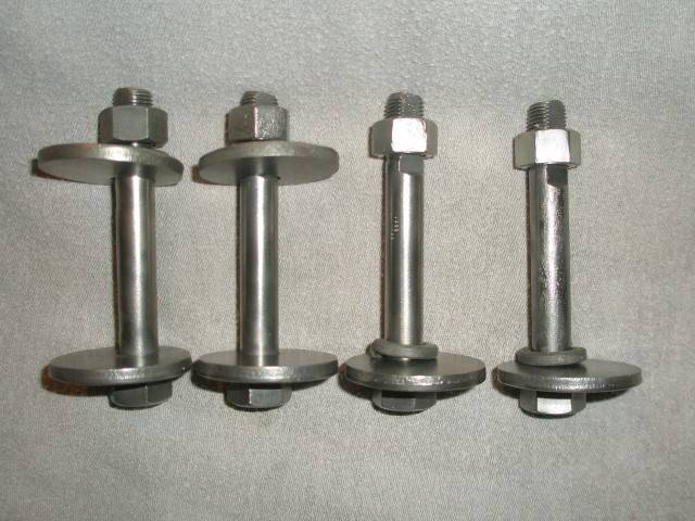 UCA Bolts - Washers Incomplete 002 (Small).JPG